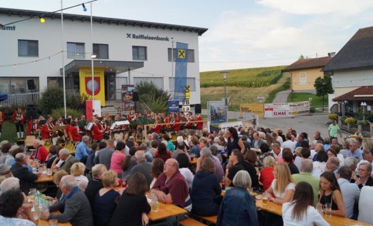 Die Schildorner Sommernacht ist bei der Bevölkerung sehr beliebt (Foto: privat / TKS)