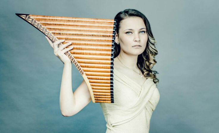 Andreea Chira spielt die Panflöte. (Foto: Andrej Grilc)