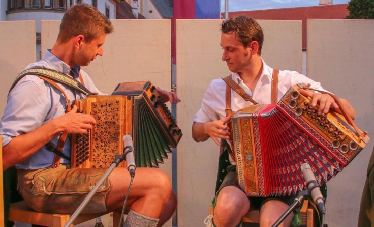 Volksmusik im Mondenschein im Stift Reichersberg (Foto: Hathayer)
