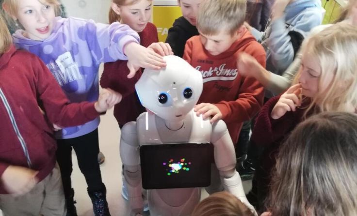 Für diesen Roboter interessierten sich die Kinder besonders. (Foto: Isabella Hattinger)