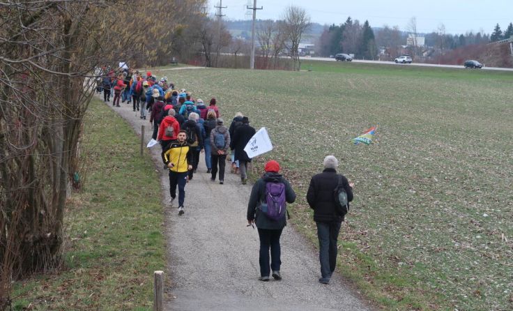 Die erste Friedenswanderung in Ried fand am 10. Februar 2024 statt. (Foto: privat)