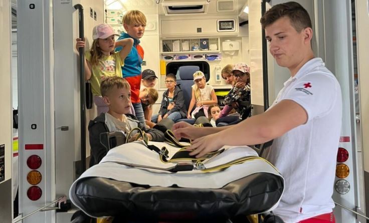 Die Kinder lernen viele Bereiche des Krankenhauses kennen. (Foto: Tagesmütter Innviertel)