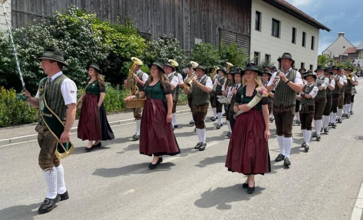 Die Musikkapelle Pramet beim Musikfest Pattigham 2024 (Foto: Bezirksblasmusikverband Ried)