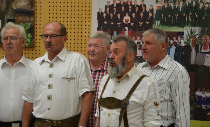 Die Antiesenhofener Chöre veranstalten einen Sängerheurigen. (Foto: privat)