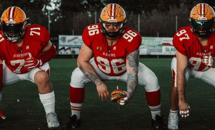 Beim American Football sind kräftige Burschen gefragt. (Foto: oneshot)
