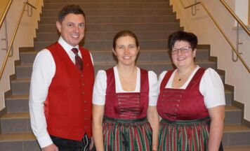 Frühjahrskonzerte der Trachenkapelle Kirchheim mit Premiere für neue Kapellmeisterin