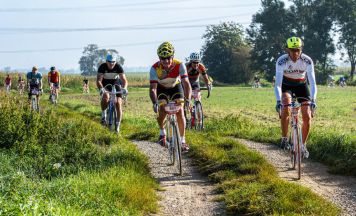 Giro Biero: Rundfahrt mit alten Stahlrädern