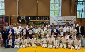 Vereinsmeisterschaften des Judovereins Ried mit 47 Kindern
