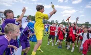 SMS Lambach gewann Schülerliga-Landesfinale in Hohenzell