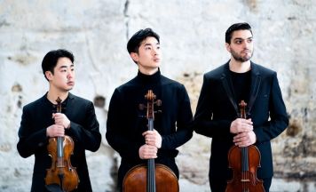 Arnold String Trio spielt Beethoven-Streichtrios im Schloss Zell an der Pram
