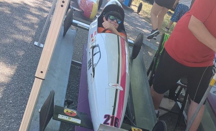 Boxenstopp für Jenson Pol (Foto: privat)