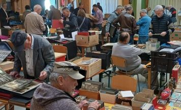 Innviertler Briefmarkensammlerverein veranstaltet Großtauschtag