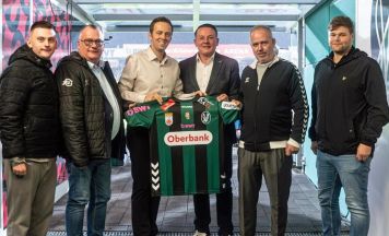 JFJ Teamsport Experts bleibt mit Hummel weitere fünf Jahre Ausrüster der SV Oberbank Ried