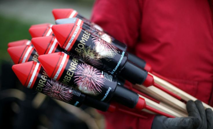 Achtung beim Hantieren mit Feuerwerkskörpern! Foto: Weihbold