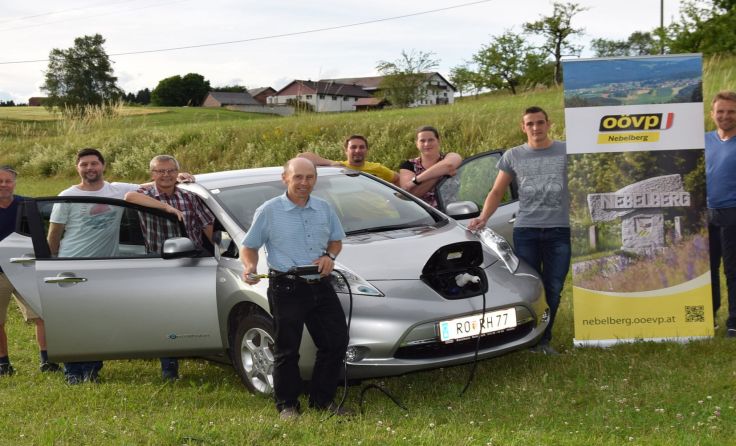 Die Nebelberger laden zum ersten Elektroautotreffen in die Jagawirthalle.
