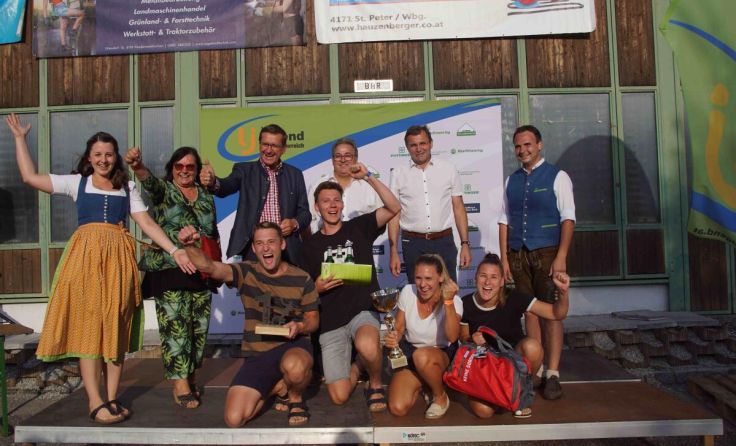 Die Volleyball-Siegermannschaft der LJ Ulrichsberg-Julbach (Foto: Landjugend OÖ)