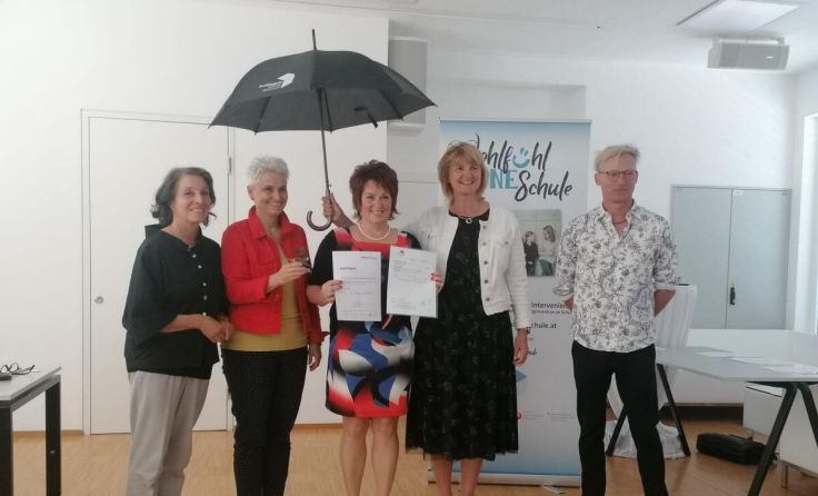 Direktorin Erna Allerstorfer (Mitte) mit den Verantwortlichen des Projektes INSEIN (Foto: PH OÖ)