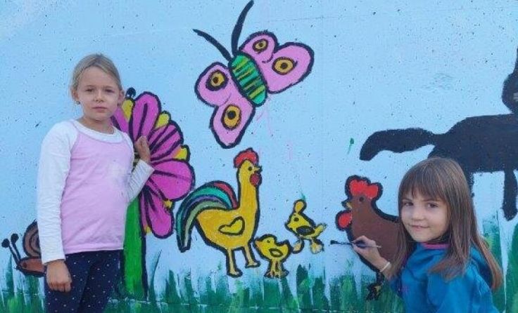 Kreativ betätigten sich die Sarleinsbacher Kinder beim Ferienprogramm. (Foto: Schneeberger)