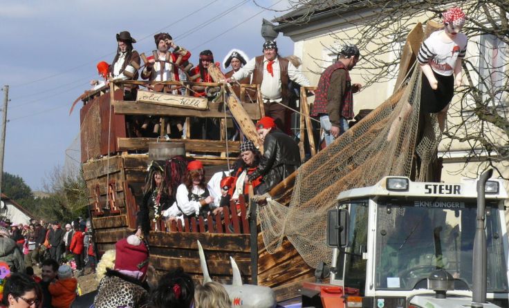 Den letzten Faschingsumzug in St. Martin gab's 2011. (Foto: Marktgemeinde St. Martin)