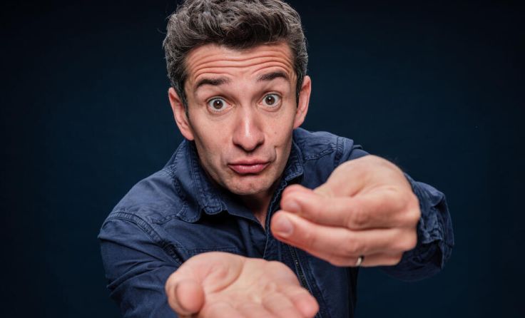 Zum Kabarettabend mit Omar Sarsam laden die Rotarier. (Foto: Stefan Gergely)