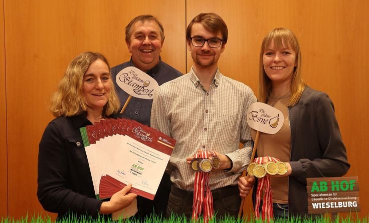 Familie Gruber freute sich über acht Medaillen. (Foto: Messe Wieselburg/Gruber)
