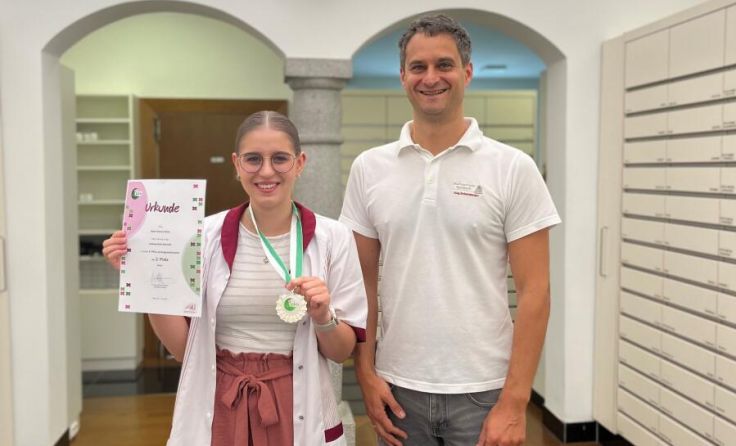 Stefan Dobersberger ist stolz auf seinen Lehrling Stella Müller. (Foto: privat)