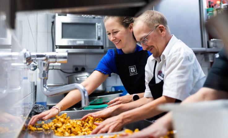 Gutes Team am Herd (Foto: BKA/CHRISTOPHER DUNKER)