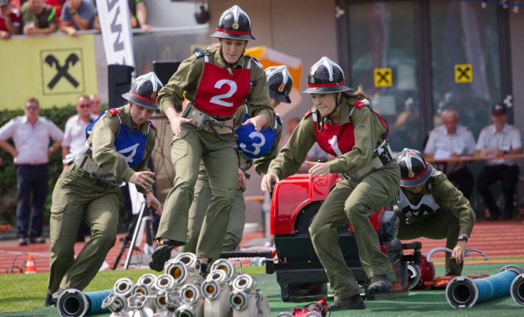 Die Julbacher Damen trumpften beim Fire Cup mit dem Sieg auf. (Foto: Tobias Sonnleitner)