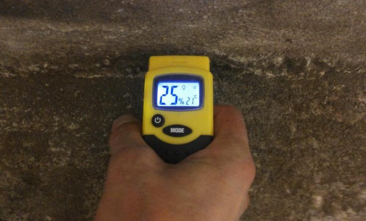 Schimmel an der Wand (Foto: Weihtrager)