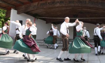 Volkstanzgruppe Putzleinsdorf feiert ihren 50er