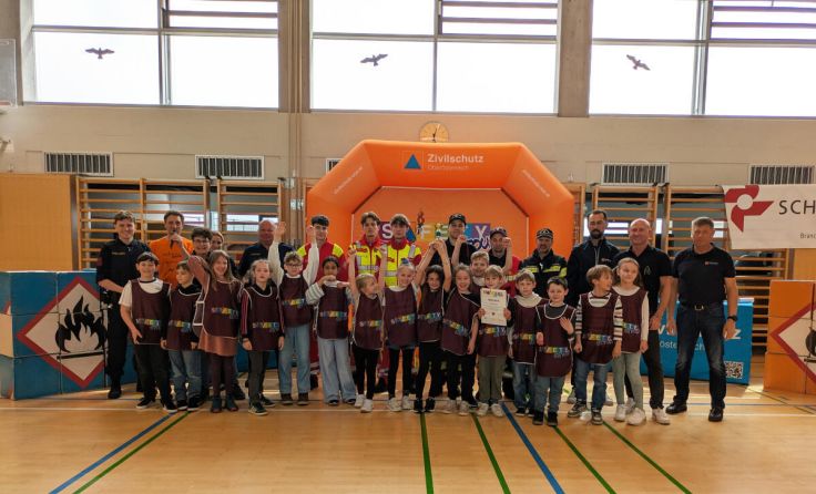 Die Siegerklasse der 3a Puchenau (Foto: OÖ Zivilschutz)