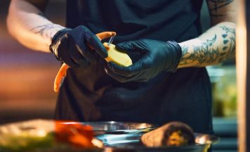 Arbeiterkammer half Rohrbacher Küchenchefin: 8.265 Euro nach Kündigung gerettet