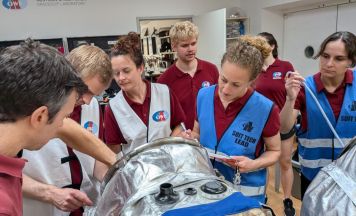 Physikerin aus Haslach bereitet sich auf Mars-Mission auf Erden vor