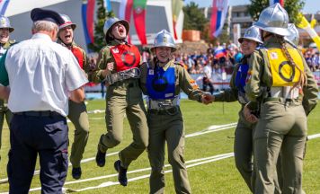 Julbacherinnen jubeln über Vize-Weltmeistertitel