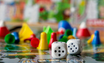 Gemeinsam neue Spiele kennenlernen bei „Stadt-Land-Spielt!“