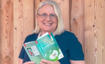 Monika Krautgartner lädt zur Mundartlesung in Raiden