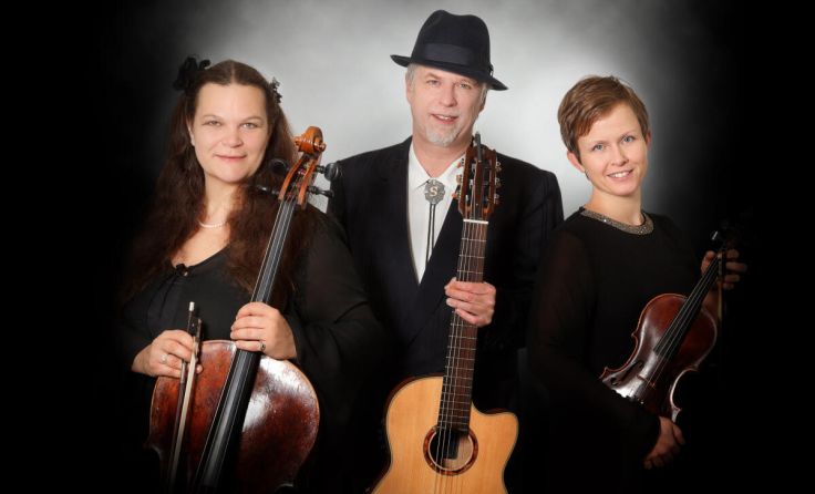 v.l.: Nadja Milfait, Christian Kölbl, Klara Dangl (Foto: Foto Schuster, Wien)