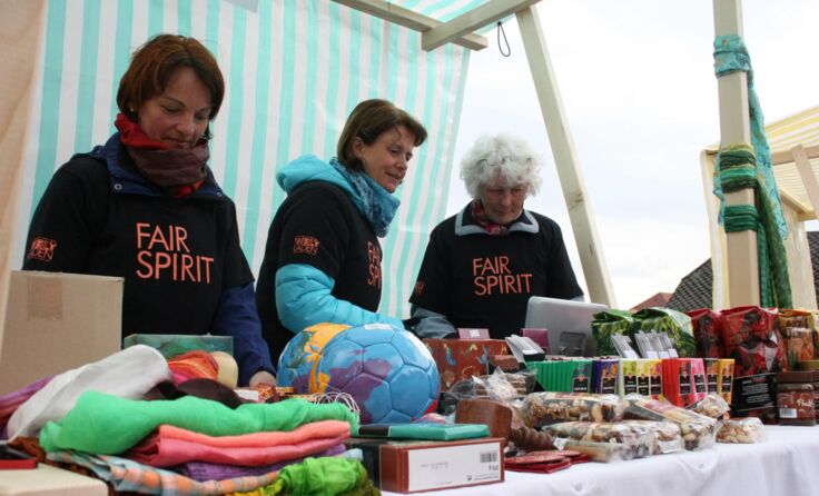 Fair Trade-Produkte aus aller Welt konnten beim regionalen Markttag erstanden werden. 