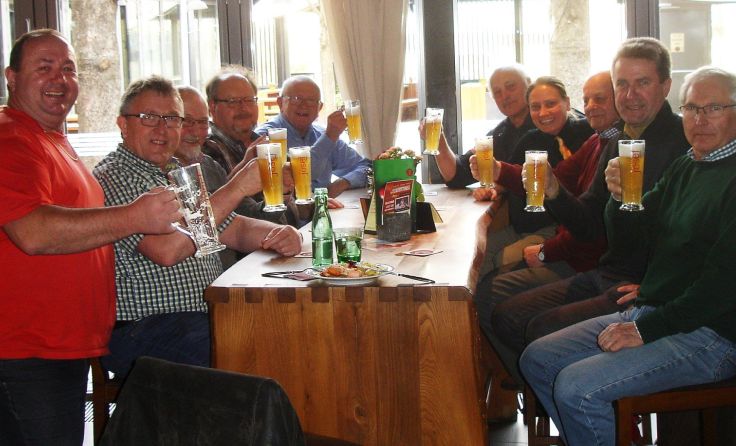 Die Lembacher Seppen im Linzer Josef.
