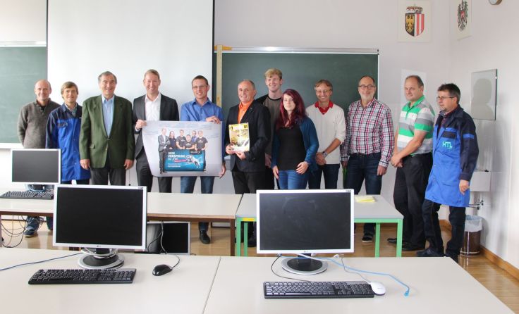 Wirtschaft macht Schule: eworx arbeitet jetzt noch enger mit der HTL Neufelden zusammen. 