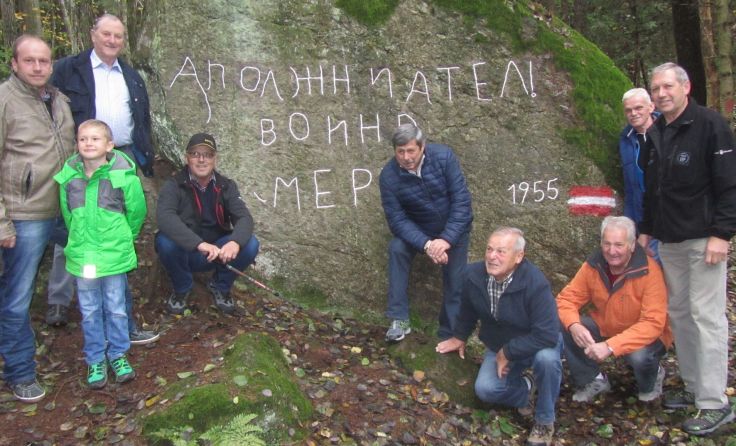 Mitglieder des Kameradschaftsbundes beim Russenstein.