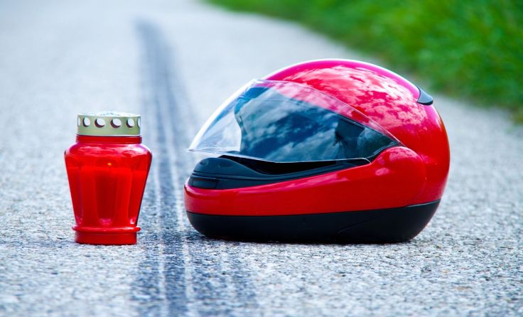 Ein tödlicher Motorradunfall ereignete sich heute in Hofkirchen. Foto: Wodicka