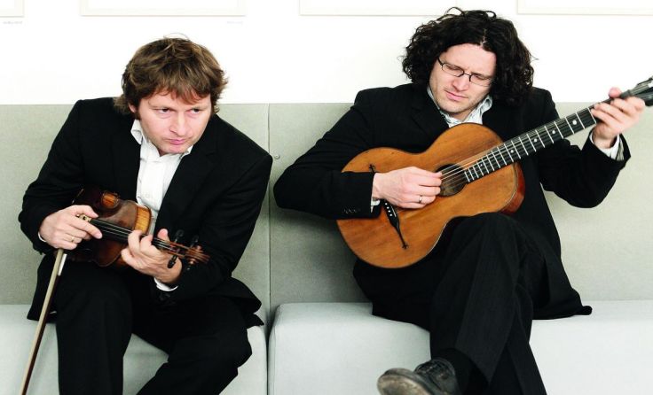 Clemens Lendl und David Müller spielen im Gym. Foto: Julia Stix