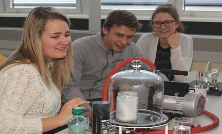 Mittelschüler können die Schwerpunkt-Angebote am Rohrbacher Gymnasium entdecken.