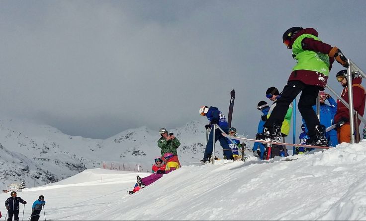Snowboarder aus der NMS St. Martin zeigten ihr Können in drei Disziplinen.