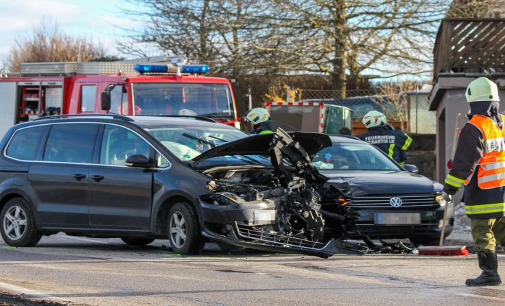 Die FF St. Martin stand nach dem Unfall im Einsatz. Foto: fotokerschi.at/Kastner