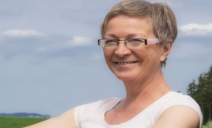 Magy Bernhard lädt ein, Wyda kennenzulernen. Foto: Mario Gärtner