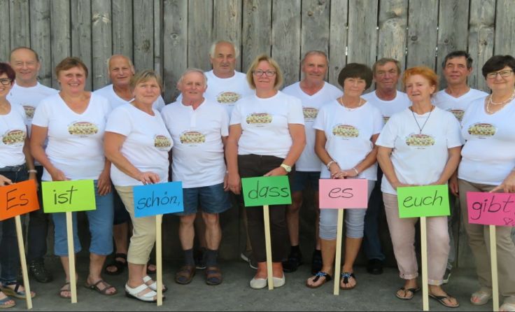 Ein Jubiläums-T-Shirt erinnert an die längst vergangenen Bewerbs-Zeiten.