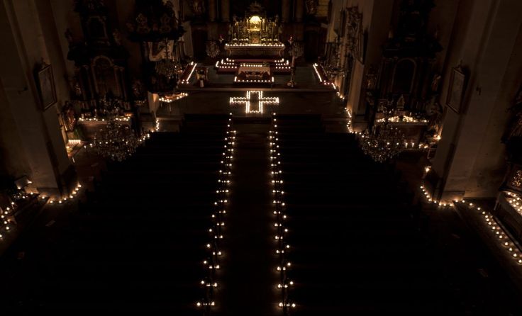 Die Nacht der 1.000 Lichter lädt zum Innehalten und Nachdenken ein. Foto: Niedersüß