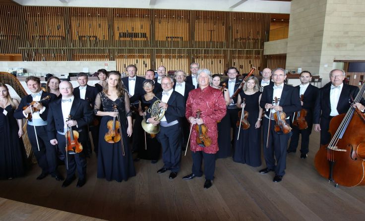 Russell McGregor kommt mit seinem Johann Strauss Ensemble ins Centro. Foto: JSE